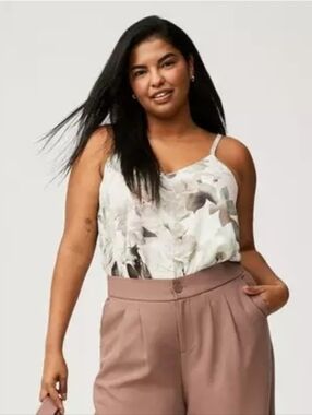 Torrid Sophie Floral Chiffon Swing Cami Tank Top 2X Blush Romantic Flowy Office